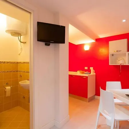 Residence Caira Appartamento *